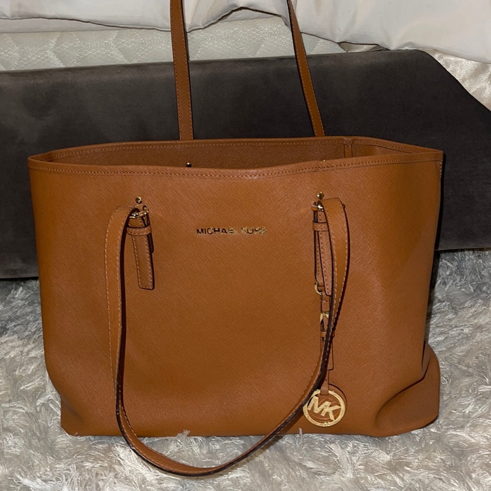MICHAEL Michael Kors Jet Set Travel Tote - NEW